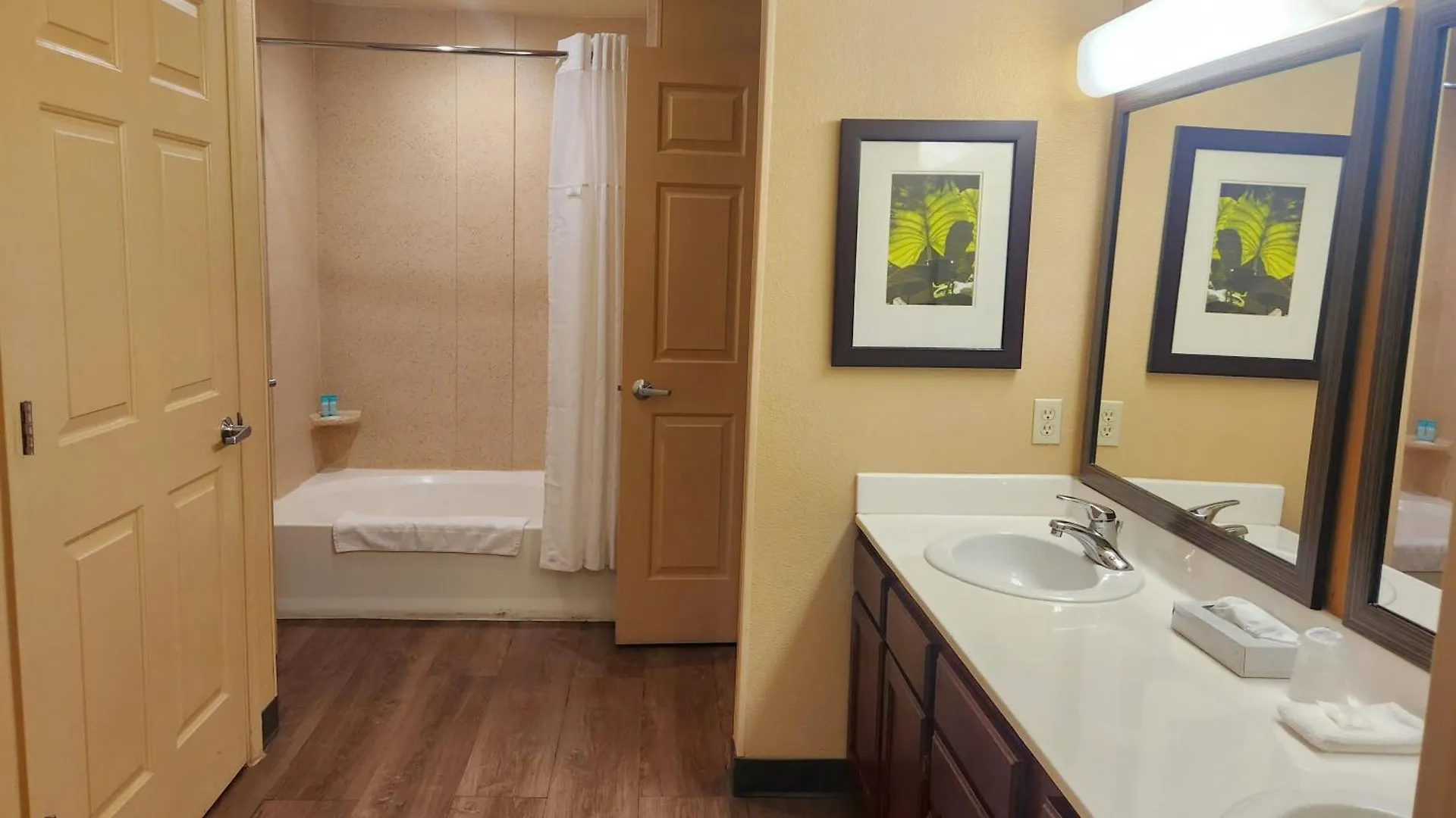 Mainstay Suites Las Vegas Flamingo