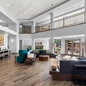 hampton-inn-suites-phoenix-gilbert.scottsdalehotels.org/