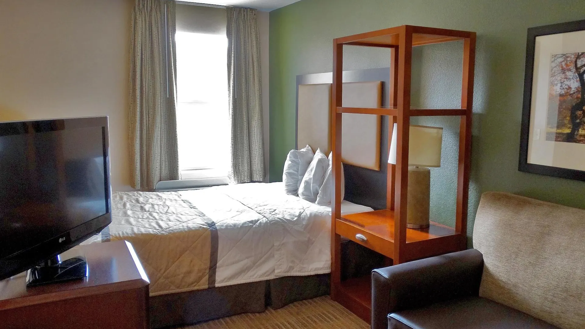 Mainstay Suites Las Vegas Flamingo 2*,