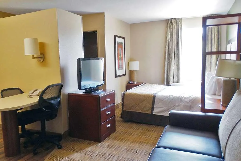 Mainstay Suites Las Vegas Flamingo 2*,