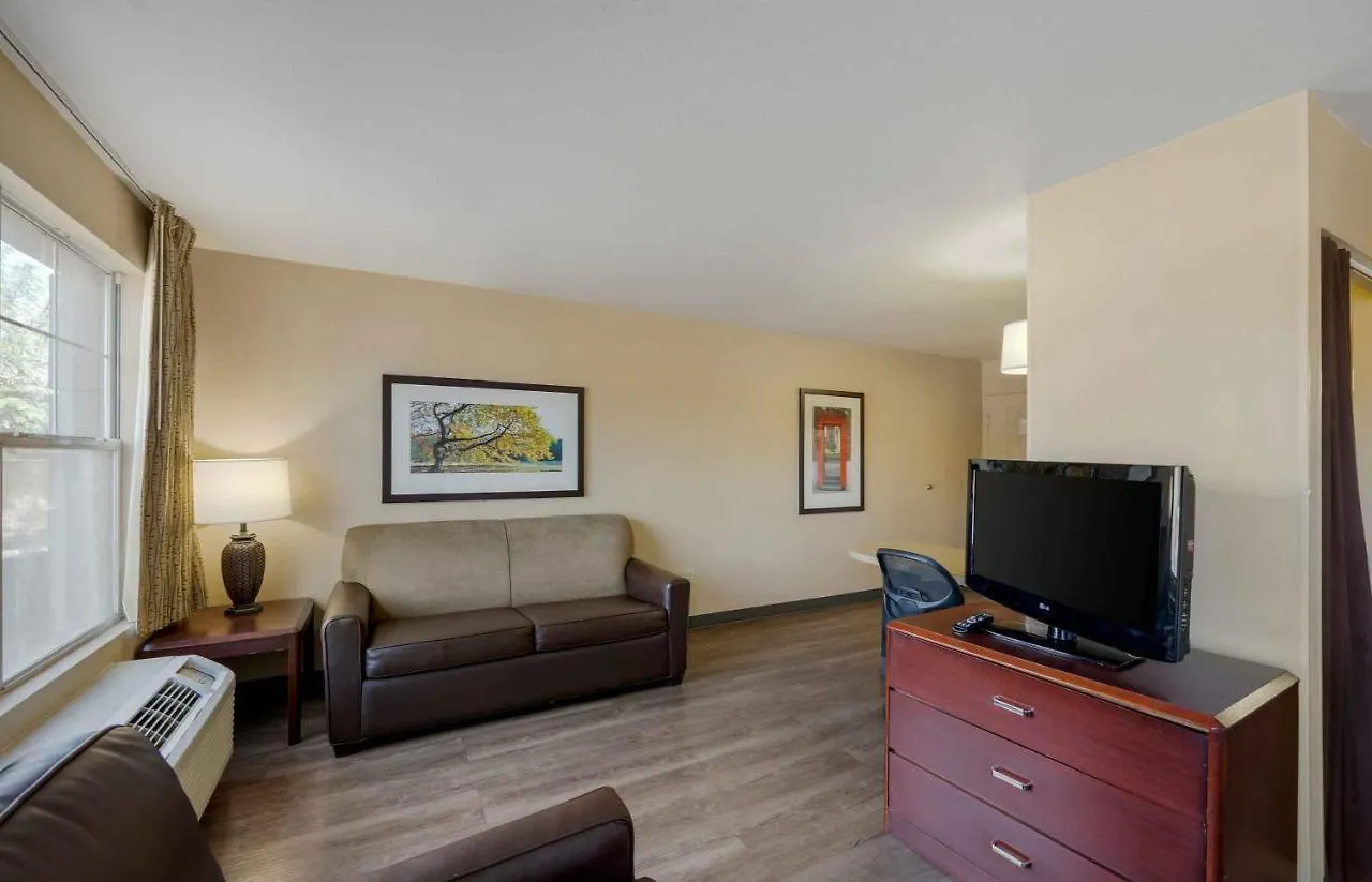 Mainstay Suites Las Vegas Flamingo Hotel