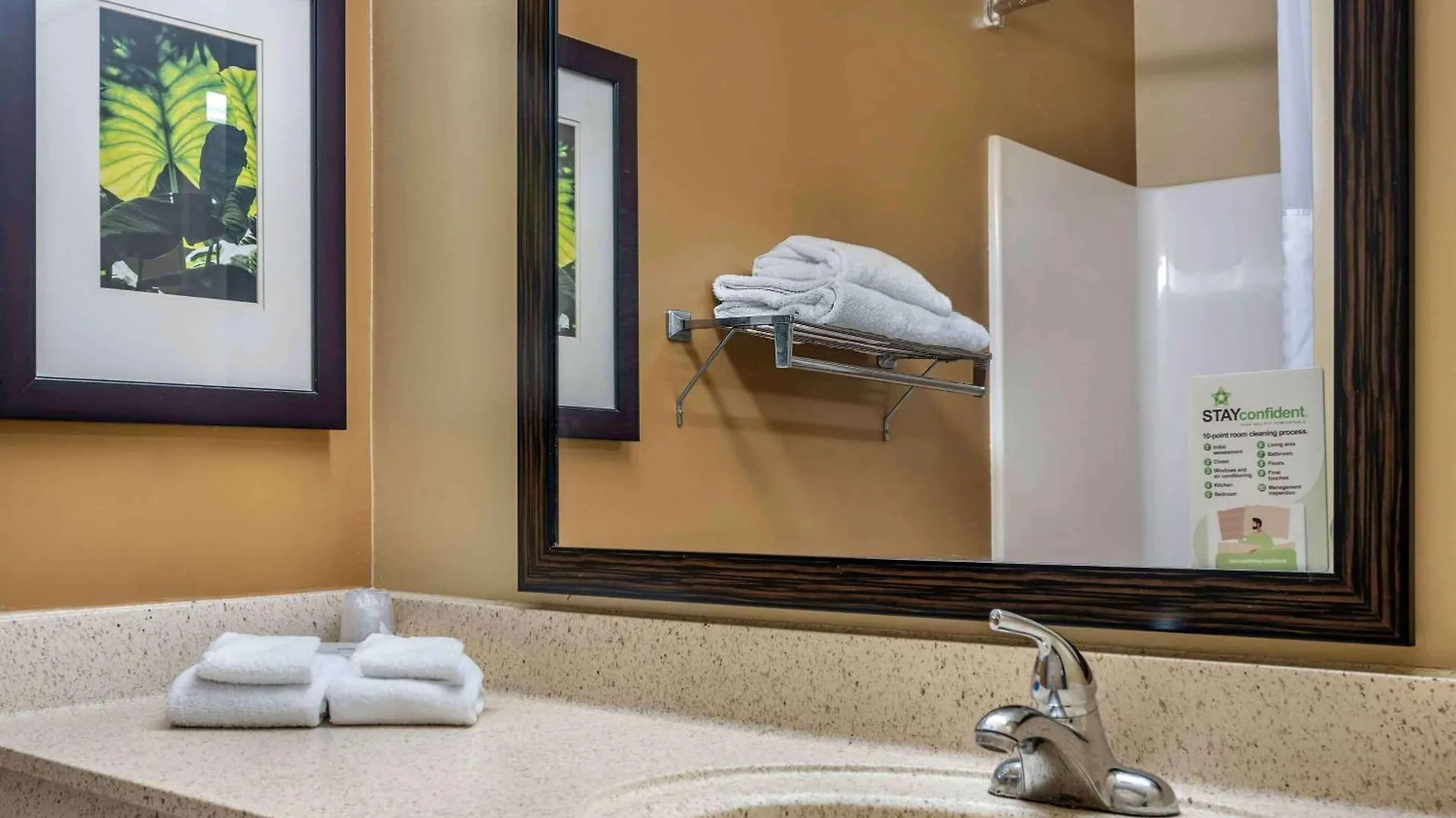 Mainstay Suites Las Vegas Flamingo Hotel