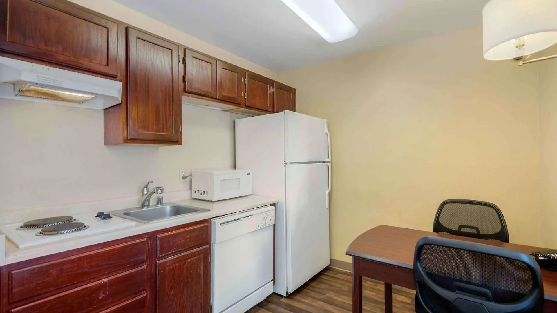 Mainstay Suites Las Vegas Flamingo Hotel