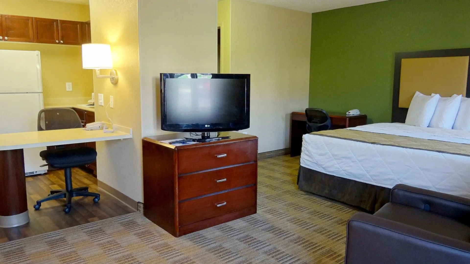 Mainstay Suites Las Vegas Flamingo Hotel